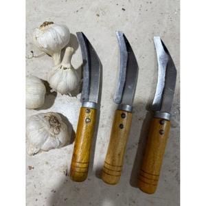 มีดโค้งด้ามไม้สำหรับใช้ในบ้าน ทำจากเหล็กกล้าคาร์บอน ใช้หั่นสับปะรด ผลไม้ และผัก 1 ชิ้น ล้างด้วยมือเท่านั้น - Product Image 2