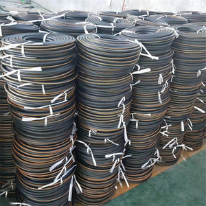 Enrouleur de tuyau en caoutchouc industriel de 35mm ID 500mm de longueur Enrouleur de tuyau en caoutchouc NBR et EPDM noir haute température avec chauffage en caoutchouc - Product Image 4