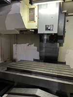 Centre d'usinage vertical intégré d'occasion Taiwan Yongjin FV102A YCM 102A Système Fanuc trois axes CNC Prix