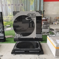 Nisan Granit Hitam Kustom yang Dipersonalisasi dengan Desain Awan Keberuntungan yang Dipahat Tangan Langsung dari Pabrik