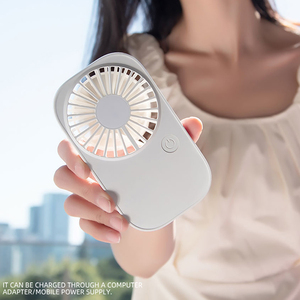 Ventilador de Bolsillo Portátil F11 con Batería Integrada de 800 mAh, Tres Velocidades de Viento, Mini Ventilador Recargable Ultrafino con Soporte - Product Image 4