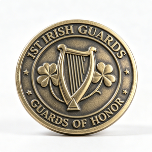 Medalla de las 1ª Guardias Irlandesas, de latón chapado en oro, circular, grabada en relieve, con temática musical, artículo de colección artístico. - Product Image 5