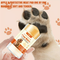 Baume pour pattes de chien en marque privée pour pattes sèches et gercées, soin hydratant pour pattes d'animaux avec des extraits de plantes naturelles, stick pour la santé des pattes des animaux