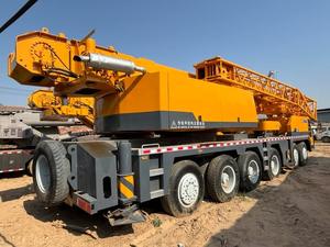 Grue sur chenilles d'occasion XCM-G QY25KC, capacité de levage 25 tonnes, moteur et pompe, utilisation sur toutes surfaces routières, engin lourd mobile - Product Image 4