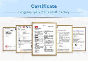 Paquete de 12 llaveros de acrílico con forma de hoja de arce, regalos de recuerdo, impermeables, ligeros, para mujeres y hombres, decoraciones para bolsos de fiesta - Product Image 6