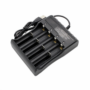 Cargador de Batería de Litio USB de 4 Puertos y 4.2V de Salida, Compatible con Múltiples Modelos, Directo de Fábrica - Product Image 5