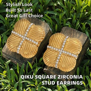 Pendientes de Botón Modernos QIKU, Chapados en Oro, Cuadrados, de Acero Inoxidable Oxidado, Joyería con Dije para Mujer, Regalo de Cumpleaños o Boda - Product Image 3