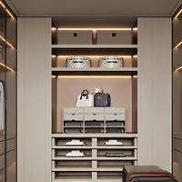 Îlot de dressing de luxe avec dessus en verre et tiroirs à bijoux pour l'organisation de dressing walk-in