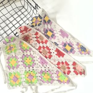 2024 kadın İlkbahar yaz saç aksesuarları örgü el yapımı saç yemeni papatya ayçiçeği desen tığ üçgen kafa bandı - Product Image 5