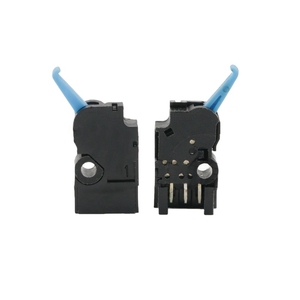 KFC-P01-18 Interrupteur de fin de course à action rapide 3 broches avec actionneur bleu et câble de raccordement |   Interrupteur de réinitialisation momentanée pour manette de jeu - Product Image 1