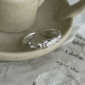 Vendita calda di tendenza Vintage di lusso da donna anelli regolabili luna Cluster intarsio orologio gioielli all'ingrosso - Product Image 1