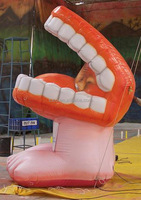 Décoration d'événements commerciaux, modèle de brosse à dents géante gonflable personnalisée pour la publicité dentaire