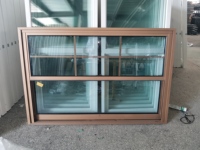 Fenêtres modernes en alliage d'aluminium fenêtres à double suspension avec grille et écran de remplacement