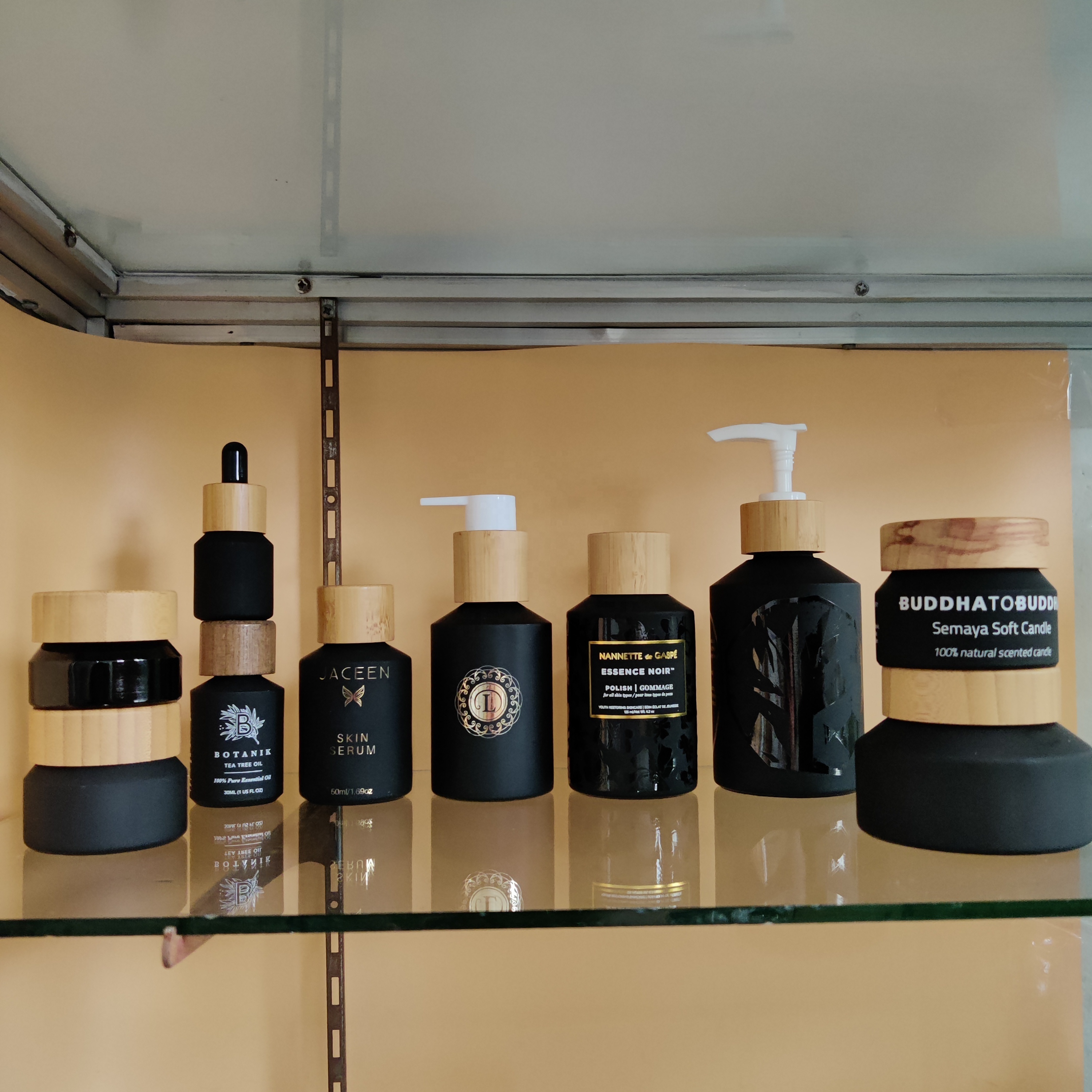 15g 30g 50g 100g Cosmetic packaging frosted black cream glass jar with really wood screw lid