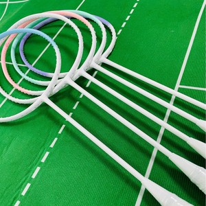 Cầu Lông Vợt Với Khung Sợi Carbon Dệt Kỹ Thuật Bao Gồm Vợt Túi Grip Chuỗi - Product Image 3