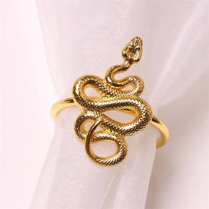 Porte-ronds de serviette dorés Halloween Serpentine en alliage de zinc métallique pour mariages et restaurant de Noël - Product Image 1