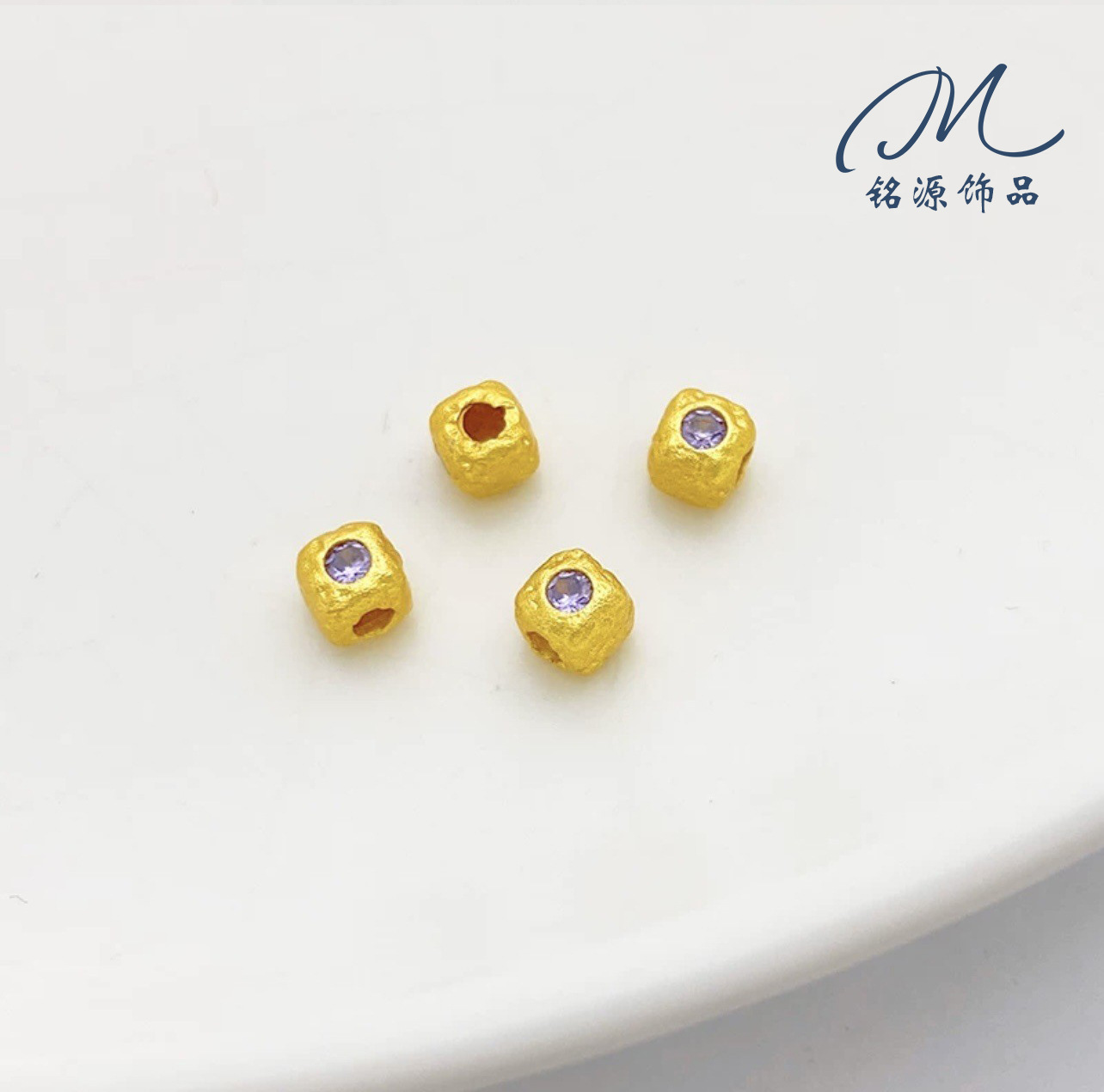 Zirconium violet clair