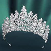 Couronne de mariée de style baroque européen et américain en gros, diadème de mariage en alliage avec éléments floraux, bandeau pour cheveux