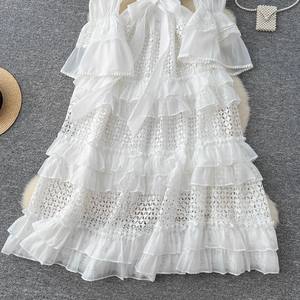 <span class=keywords><strong>Boutique</strong></span> al por mayor 2025 otoño nueva moda francés Retro hueco encaje Patchwork trompeta manga vestido de mujer - Product Image 5