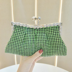 Borsa Clutch Scintillante da Donna, Borsa da Sera con Diamanti, Borsa a Tracolla con Catena, Borsa a Mezzaluna da Donna, Borsa Messenger con Strass per Matrimoni e Feste - Product Image 5