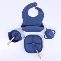 Nouvelle idée de produit 2024 plaque de séparation en silicone pour l'alimentation du bébé plaques carrées en silicone antidérapantes sans bpa avec 3 compartiments