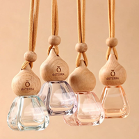 Bouteille de parfum suspendue pour voiture en verre, avec bouchon en bois en forme de gourde, flacon diffuseur vide, pendentif pour désodorisant de voiture, conteneur d'huile parfumée