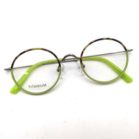 Exquis rétro conçu lunettes de lecture en titane pour hommes et femmes coloré enveloppé jante solide motif joli et fantaisie lunettes