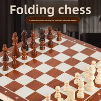 Jeu d'échecs portable en bois pour enfants avec pièces magnétiques, plateau pliable et compartiments de rangement pour les voyages, l'école et le travail - Écologique