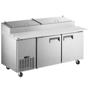 Three-door salad <b>table</b> Restaurant Use Ventilation Cooling Commercial Refrigerated Cabinet - Product Image 1
