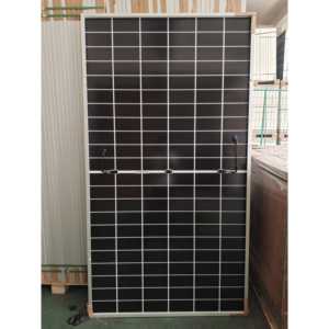 Panneaux solaires bifaciaux personnalisés de type N EU 695W-720W, silicium monocristallin, technologie PERC - Product Image 2