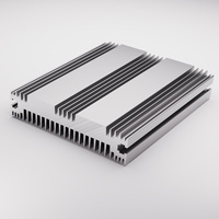 Profilé en aluminium Extrusion Insert flexible Empilé Aileron plié Peltier Amplificateur de puissance Dissipateur thermique Radiateur Coupe Cintrage
