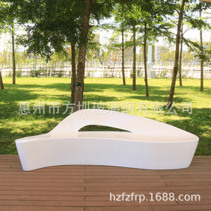 Sofá de Hotel con Estructura Metálica Ovalada, Diseño Moderno y Duradero, Estilo Minimalista, Patas de Plástico - Product Image 5
