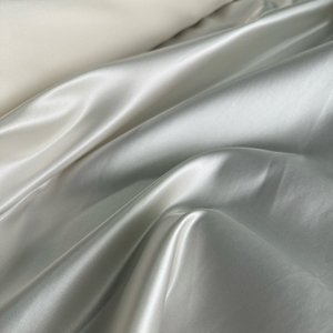 <span class=keywords><strong>Satin</strong></span> de soie Duchess, <span class=keywords><strong>satin</strong></span> de soie <span class=keywords><strong>blanc</strong></span> 26,5 mm pour robe de mariée en soie - Product Image 4