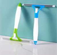 Nettoyeur de vitres à poignée en plastique durable 2-en-1 et nettoyeur de vitres à jet d'eau Outil de raclage pratique pour un nettoyage efficace des vitres