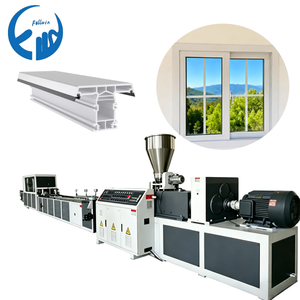 Machine de fabrication de profilés PVC/UPVC / Ligne de production / Usine d'extrusion <span class=keywords><strong>pour</strong></span> cadres de fenêtres et de portes avec extrudeuse à double vis conique - Product Image 1