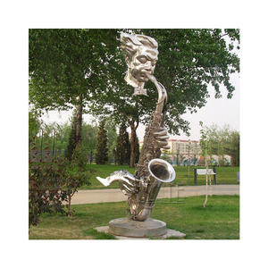 Dekorative Edelstahl Saxophon Musiker Skulptur