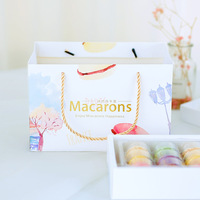 Diviseur de papier de luxe alimentaire, boîte-cadeau pour macarons personnalisés avec plateau en plastique, 50 unités 12 pièces