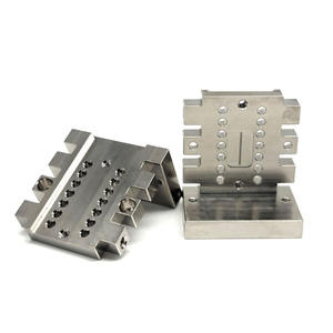 Servicios CNC de mecanizado de piezas mecánicas de acero inoxidable personalizadas OEM para mecanizado +/-0,01mm Tolerancia Láser de metal personalizado - Product Image 4