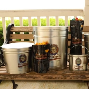 ถังใส่อาหารกระดาษแบบกำหนดเอง ขนาด 1 แกลลอน <span class=keywords><strong>ขา</strong></span>ยตรงจากโรงงาน สำหรับใส่ป๊อปคอร์น <span class=keywords><strong>ขา</strong></span>ไก่ ปีกไก่ เฟรนช์ฟรายส์ ถังอาหารสำหรับครอบครัว ถังใส่ไก่ทอด - Product Image 5