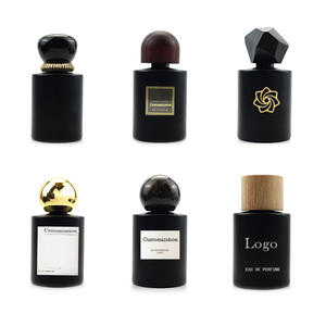 Botella <span class=keywords><strong>de</strong></span> <span class=keywords><strong>Perfume</strong></span> <span class=keywords><strong>de</strong></span> Vidrio Vacía Personalizada <span class=keywords><strong>de</strong></span> 30ml 50ml 100ml, Forma Redonda, Negra, con Tapas <span class=keywords><strong>de</strong></span> Madera - Product Image 2