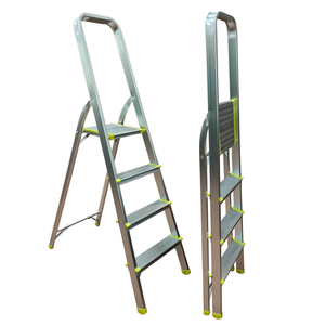 Scala Pieghevole in Alluminio Multiuso a 4 Gradini per Uso Domestico, Antiscivolo, per Magazzino, Esterni e Palestra - Product Image 4