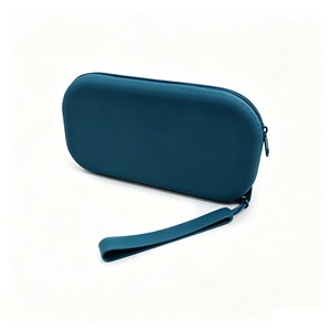 Sac de rangement portable en silicone imperméable de grande capacité, durable, multifonctionnel, pour articles de toilette, cosmétiques, documents, téléphones, cadeaux - Product Image 2