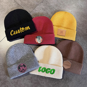 Gorros de Punto Personalizados con Logotipo Bordado en 3D, Gorros de Invierno Cálidos de Acrílico para Mujer, Gorros de Jacquard Lisos - Product Image 4