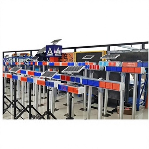 Feux stroboscopiques LED à énergie solaire pour la construction routière, avertissement de circulation, double face rouge et bleu, feux de signalisation réfléchissants - Product Image 1