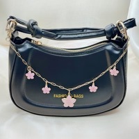 Chaîne de sac en métal à motif floral de fleurs de cerisier en gros avec breloques florales