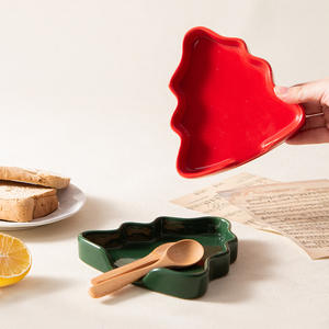 Reposacucharas de Cerámica con Diseño de Árbol de Navidad, Juego Verde y Rojo, Vajilla Ecológica para Uso en el Hogar y la Cocina, Verano 2024 - Product Image 1