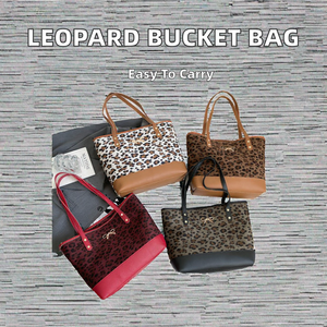 Sacs à bandoulière portables en PU pour femmes, nouvelle mode, style coréen, motif léopard, sacs seau à bandoulière avec pendentif en polyester, vente en gros - Product Image 2