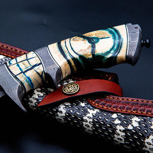 屋外キャンプハンドヘルド肉ナイフ手作り鍛造メープルリーフパターンダマスカススチールウッド鋸歯状エッジハイエンドコレクティブル - Product Image 3