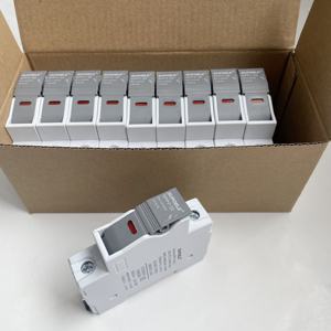 Новый дизайн TUV CE 10*38 мм <span class=keywords><strong>DC</strong></span> 1000V солнечный PV держатель предохранителя Din-рейка со светодиодным светом для установки фотоэлектрических предохранителей - Product Image 4