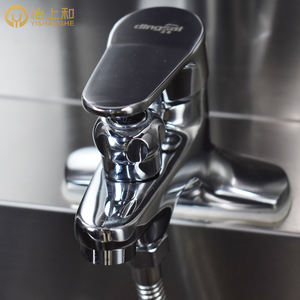 Suministros para mascotas <span class=keywords><strong>Amazon</strong></span> Venta caliente Nuevo producto Baño de gatos Estación de lavado de perros <span class=keywords><strong>portátil</strong></span> Máquina de tarjetas de crédito de autoservicio - Product Image 4